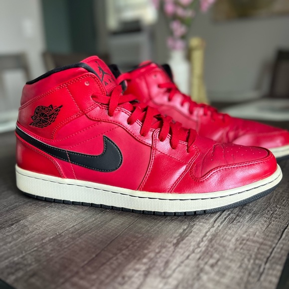 Air Jordan 1 retro Mid Gym Red size 13 - Picture 8 of 9